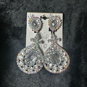 Elegant Silver Crystal Drop Earrings